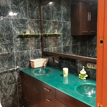 Bonito Piso De 4 Habitaciones- Port Aventura