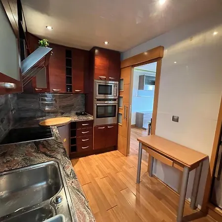 Bonito Piso De 4 Habitaciones- Port Aventura Apartment